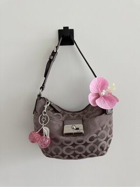 Vintage Coach Kristen Small Shoulder Bag